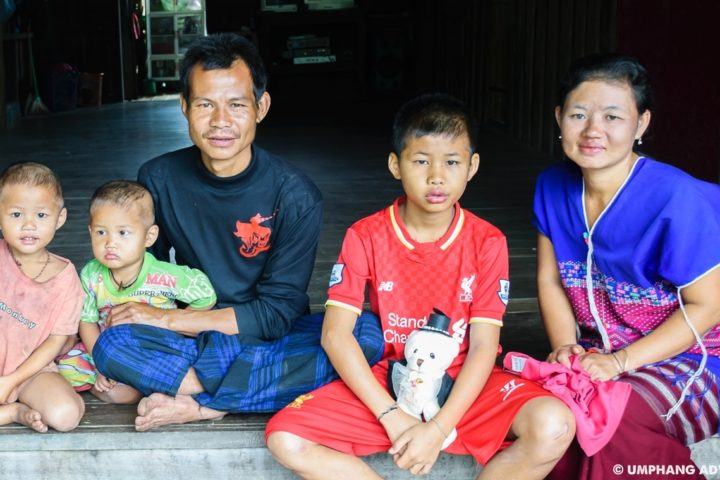 karen family umphang